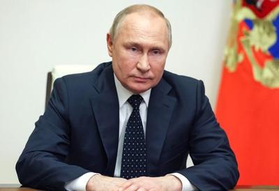Putin não mostra sinais de estar doente, diz chanceler russo