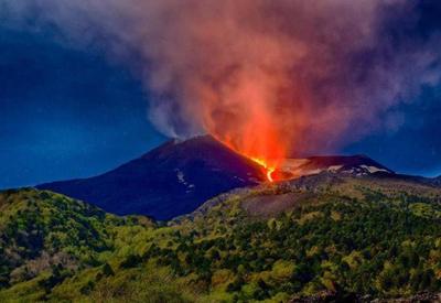 Erupção do Etna força fechamento de aeroporto na Sicília