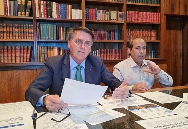 "O que precisa é diálogo entre os Poderes", afirma Bolsonaro
