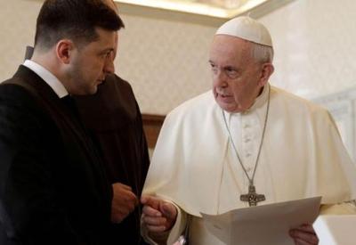 Presidente da Ucrânia encontra papa Francisco no Vaticano