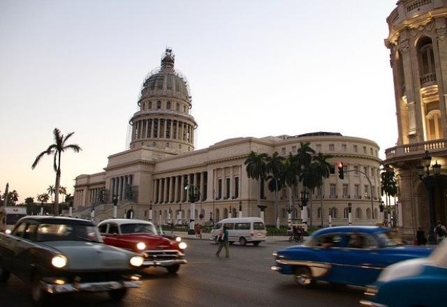Empresas em Cuba são "atualização do socialismo", dizem especialistas
