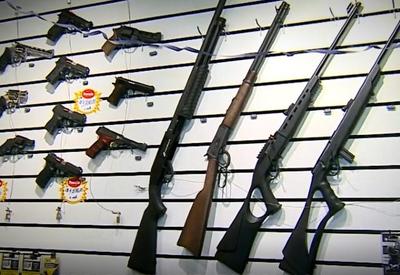 Armas de uso restrito devem ser registradas junto à PF até abril