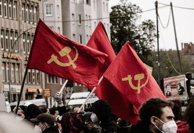 44% da população vê ameaça comunista no Brasil, diz Ipec