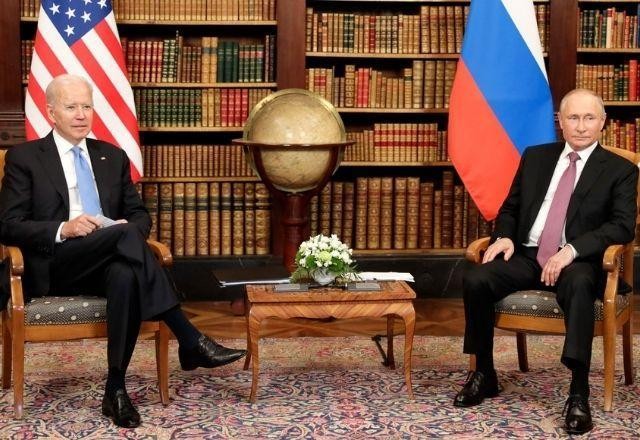 Rússia anuncia expulsão de diplomatas americanos que trabalham no país