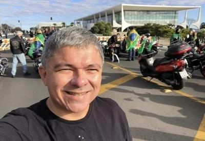 Condenado por bomba em aeroporto de Brasília, blogueiro bolsonarista é preso no Paraguai