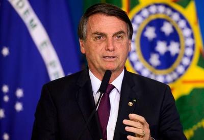 Bolsonaro sanciona mudanças nas regras do Pronampe