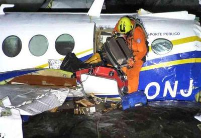 PM diz que 4 pessoas tentaram furtar pertences do avião de Marília Mendonça