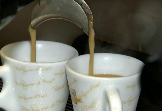 3 xícaras de café ao dia diminuem o risco de morte por doenças do coração