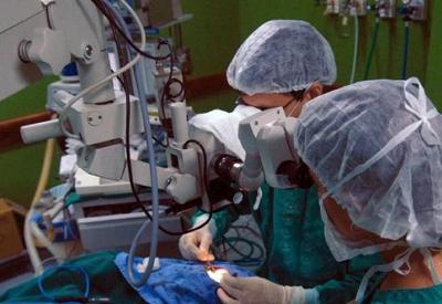 Fila por transplante de córnea quase dobrou em 5 anos no Brasil