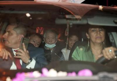 Ex-presidente do Peru, Alberto Fujimori é solto por motivos humanitários