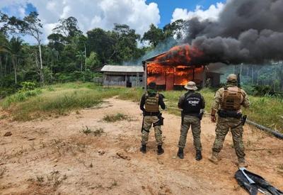 Força-tarefa destrói 10 garimpos ilegais no Amazonas