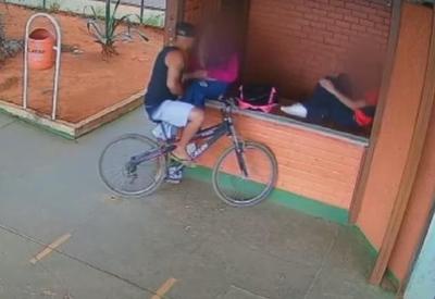 Homem invade escola e rouba celulares de alunas no DF