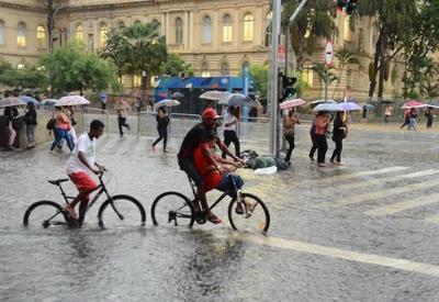 Defesa Civil emite alerta para fortes chuvas em todo o estado de São Paulo