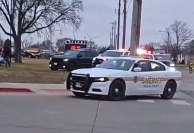 Ataque a tiros em escola de Iowa, nos EUA, deixa vários feridos