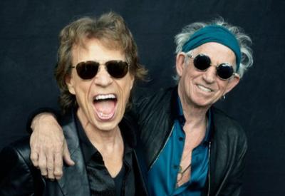 Keith Richards faz 80 anos e ganha parabéns de parceiros dos Rolling Stones: "Te amo!"