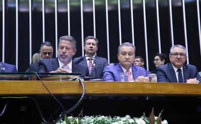 Governo aciona Padilha e Rui Costa para negociar vetos de Lula no Congresso