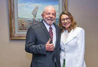 Janja comemora alta de Lula e agradece orações pelo presidente