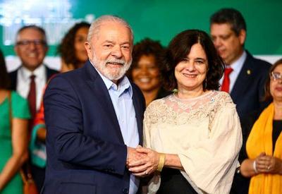 Lula garante Nísia na Saúde: "é minha ministra"