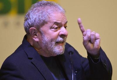 Lula diz que pretende retomar tratados de cooperação com a UE