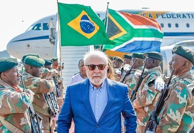 "Não podemos aceitar um neocolonialismo verde", diz Lula na Cúpula do Brics