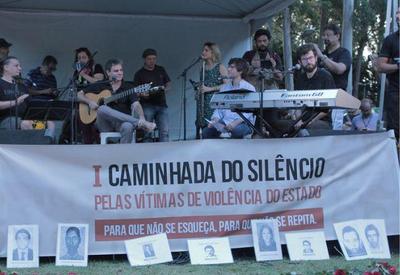 Silvio Almeida participa de Caminhada do Silêncio, em SP