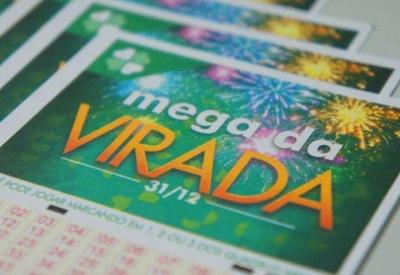 Mega da Virada: ganhadores se apresentam para resgatar prêmio de R$ 588,8 milhões