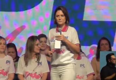 Michelle Bolsonaro ironiza suspeitas e anuncia lançamento da "Mijoias"