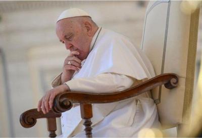 Papa pede respeito a "locais de fé" durante guerra na Ucrânia