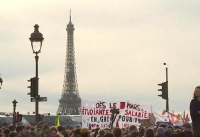 Pontos turísticos ficaram fechados no 10° dia de paralisações na França