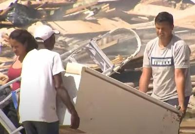 Reintegração de posse deixa dezenas de famílias sem lar em Santo André (SP)