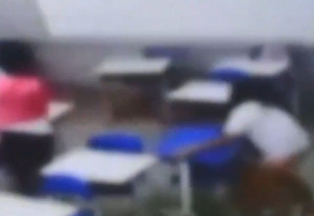 Aluna de 12 anos é atacada por pitbull dentro de escola