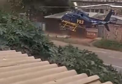 Vídeo: helicóptero da PRF faz pouso forçado durante resgate de acidente em MG