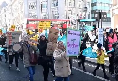 Meio milhão de trabalhadores protestam no Reino Unido por aumento salarial