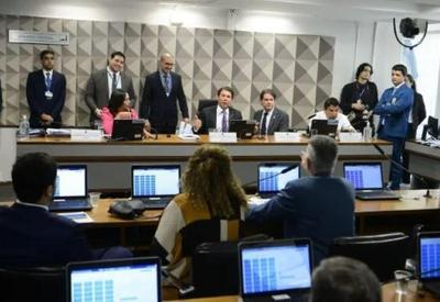 CPMI do 8/1 aprova convocação de aliados de Bolsonaro