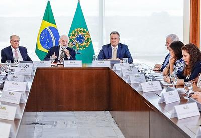 "Não podemos perder uma guerra para garimpo ilegal", diz Lula
