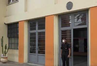 Vigilantes desarmados começam a atuar em escolas estaduais de São Paulo