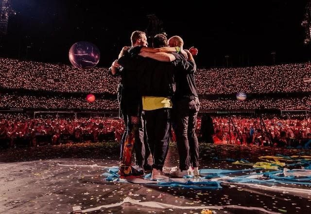 Polícia prende quadrilha que aplicava golpes em show do Coldplay em São Paulo