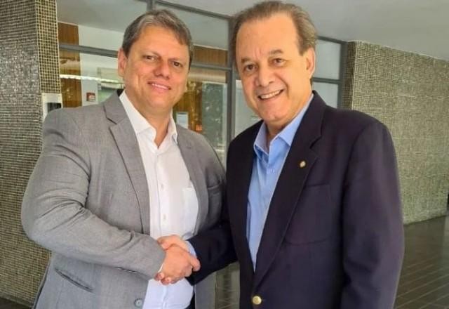 Tarcísio anuncia Eleuses Paiva como secretário estadual de Saúde