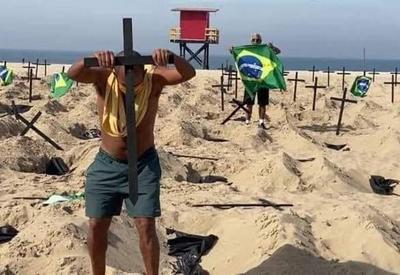 Morre no Rio pai de vítima da covid que recolocou cruzes arrancadas