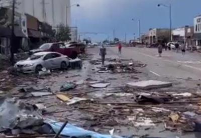 Tornado mata pelo menos três pessoas e destrói casas no Texas