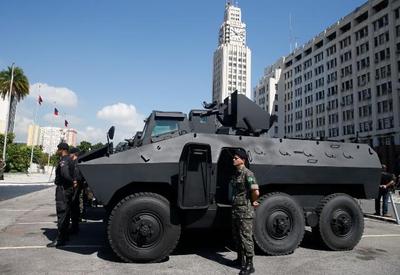 STJ autoriza compra de veículos blindados pelo Exército