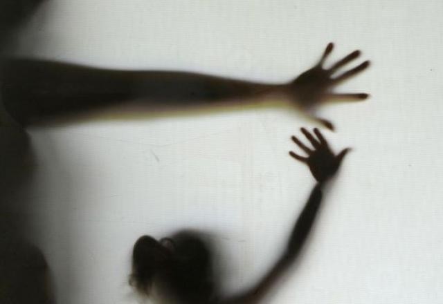 107 crianças são estupradas por dia no Brasil, diz levantamento