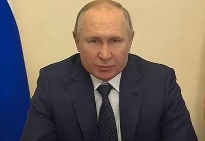 Putin fala em "purificar" a Rússia dos "traidores" contrários à guerra