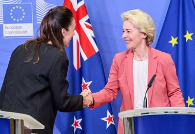 União Europeia assina acordo econômico e social com a Nova Zelândia